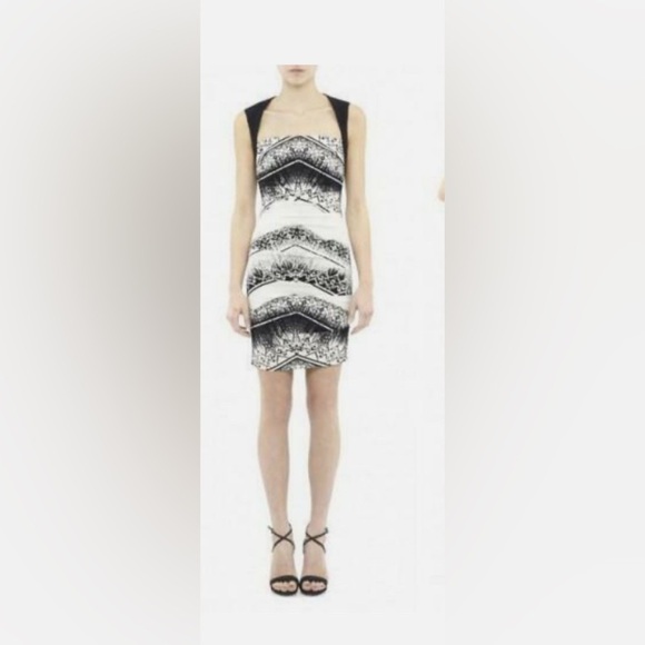 Nicole Miller Artelier Chevron Black and White Batik print Dress Size 12 Party - Picture 2 of 12